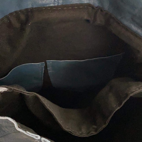 RARE Ashley Watson Convertible Crossbody Handbag with Recycled Leather - Picture 5 of 6